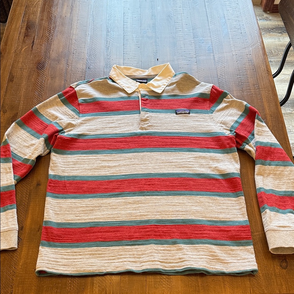 Patagonia Striped Red and Blue Men's Shirt